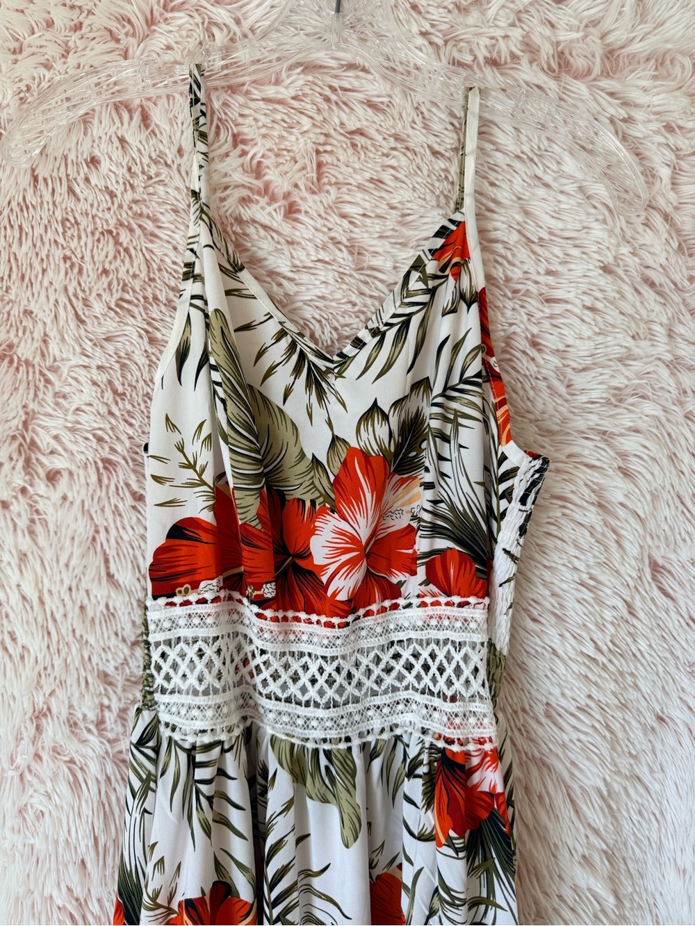 White Floral Lace-Trim Spaghetti Strap Cami Dress with Red Hibiscus Print